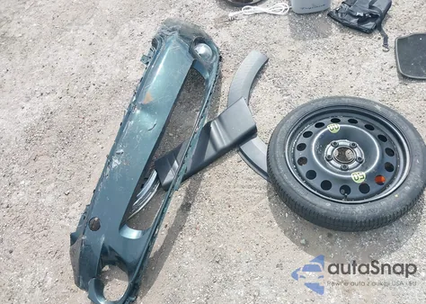 2011 Mini Cooper from USA, damaged, VIN WMWZB3C59BWH94815